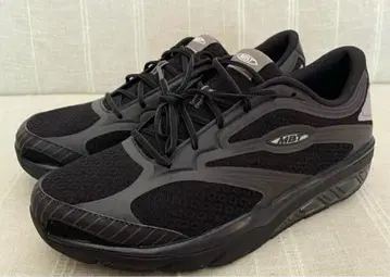MBT 아피아 아스레 239W 23.7cm 25.300엔 워킹