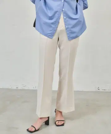 앤트마리스 하이 웨스트 슬릿 팬츠 아이보리 화이트 그레이지