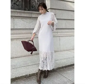 새상품급 anuans 스캘럽 레이스 도킹 니트 원피스