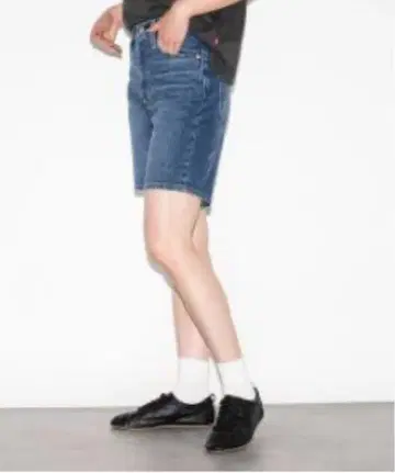 Levi's 리바이스 RIBCAGE 발뮤다 숏 팬츠 데님