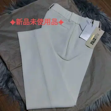 PLST 화이트 테이퍼드 XS 정가 9900엔