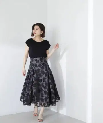 내추럴 뷰티 베이직 스커트 오팔 프린트 플레어 롱