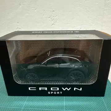 도요타 CROWN SPORT 미니카 블랙