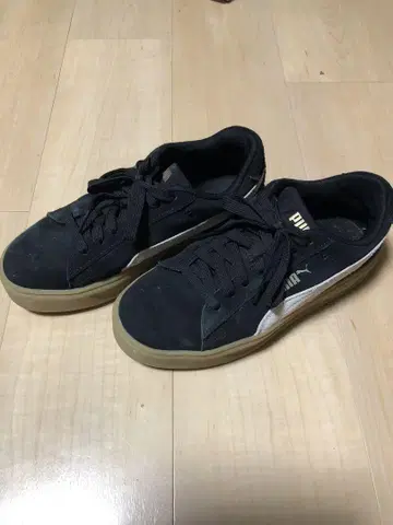 푸마 블랙 화이트 스니커즈