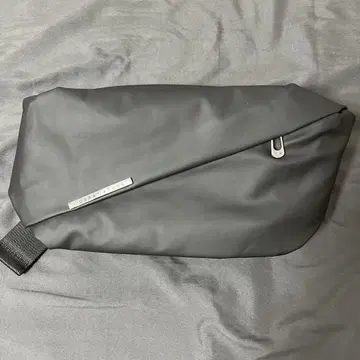 NIID 숄더백 R0 Chest bag black