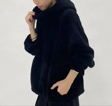 plage 플라주 플리스 풀오버 후드티 블랙