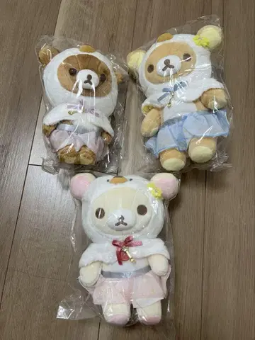 (주말 할인) 백조와 금색 꽃 리락쿠마 차이로이코구마 코리락쿠마