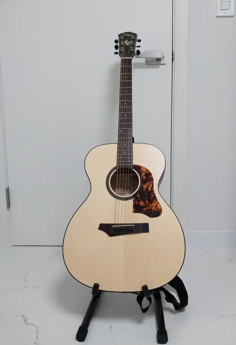 Gopherwood i110 OM Body Acoustic Guitar