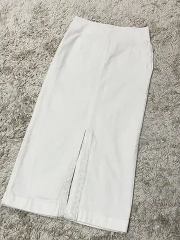 gallarda galante 슬릿 데님 롱 스커트 화이트