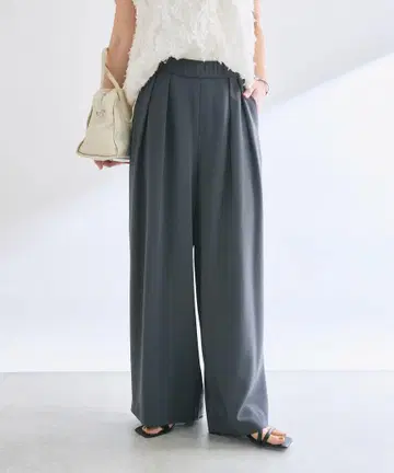 턱 와이드 슬랙스 38 차콜 그레이 리브 드와