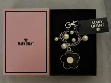 MARY QUANT 플라워 키링 참