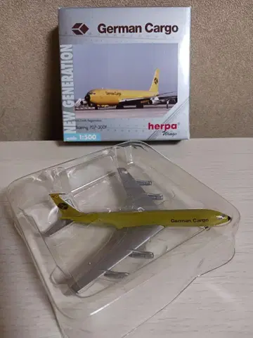 독일 화물 보잉 707-300F 헬파