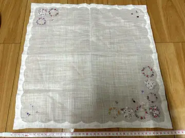 wako 고급 자수 손수건 연한 핑크색