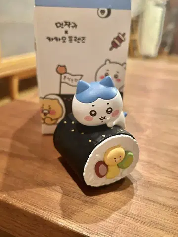 치이카와 (먼작귀) 한국 한정판 카카오프렌즈 하치와레 김파 피규어