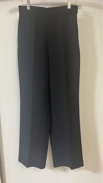미라 오웬  깔끔한 와이드 팬츠  블랙
