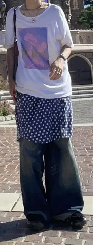 빈티지 별 패턴 네이비 반팔 셔츠