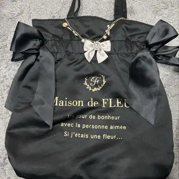 메종 드 플뢰르 Maison de FLEUR 토트백