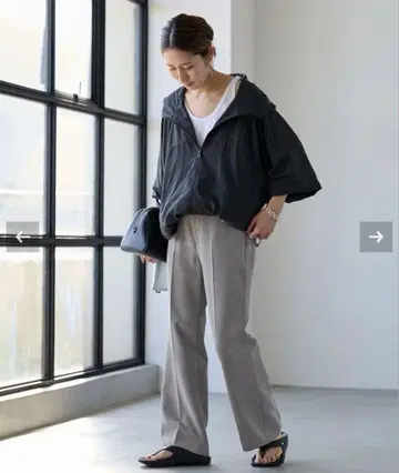 FRAMeWORK 세미 플레어 팬츠 그레이