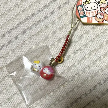 지역 키티 군마 한정판 타카사키 달마 스트랩 빨흰색 키티 미미