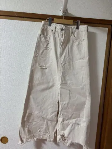 화이트 데님 데미지 와이드 레그 스커트