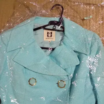 스카이블루 더블 버튼 스커트 수트