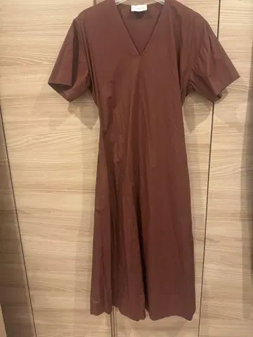 유나이티드 애로우즈 원피스 브라운