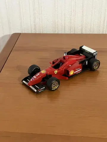 페라리 F301 1996년 1/43
