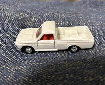 토미카 No. 42 다트산 1300 트랙 일본제 글로리아 도요타