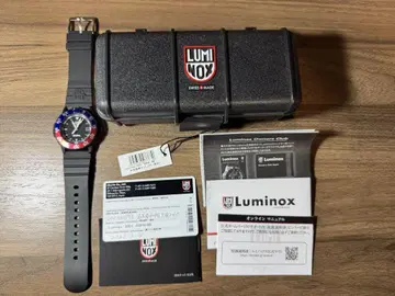 200개 한정판 Luminox 3001 SOPH 콜라보 손목시계