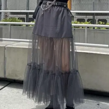 그레이 얇은 명주 그물 레이어드 플레어 스커트
