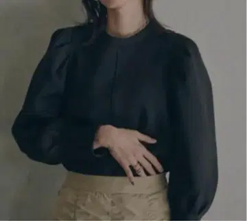 MATURED 마투어드 상의 티셔츠 블랙 검정 볼륨 슬리브