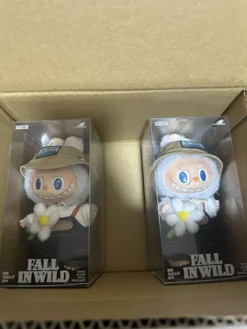 THE MONSTERS FALL IN WILD 봉제 인형 펜던트 2개