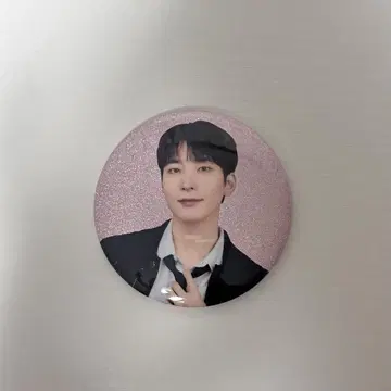 SEVENTEEN Holiday 캔뱃지 원우