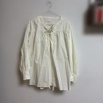 Ciaopanic Typy 아이보리 긴팔 블라우스