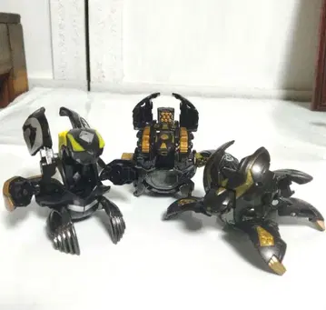 폭탄볼 엔 드래곤, 빛나는 레오네스, 세이 팬츠 gold BAKUGAN