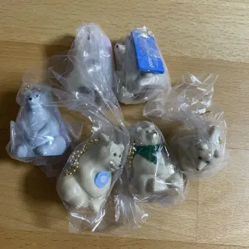 폴라 베어 뱅크 캡슐 토이