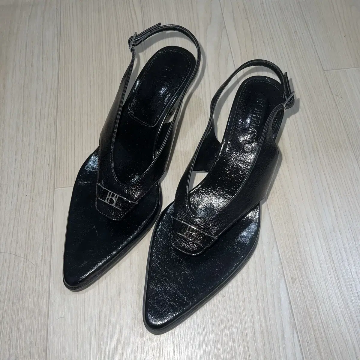 BOHEMIAN SEOUL | 보헤미안서울 Bohemian Seoul Metal Belted