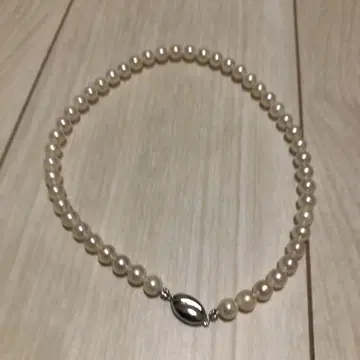화이트 펄 목걸이