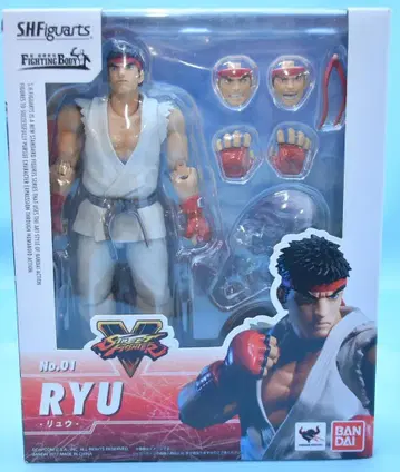 반다이 S.H.Figuarts 류