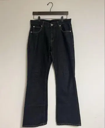 블랙 플레어 데님