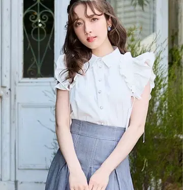 SWINGLE 스트라이프 리본 프릴 셔츠 블라우스