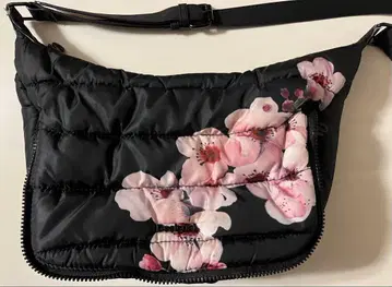 desigual 벚꽃 패턴 프린트 나일론 숄더백