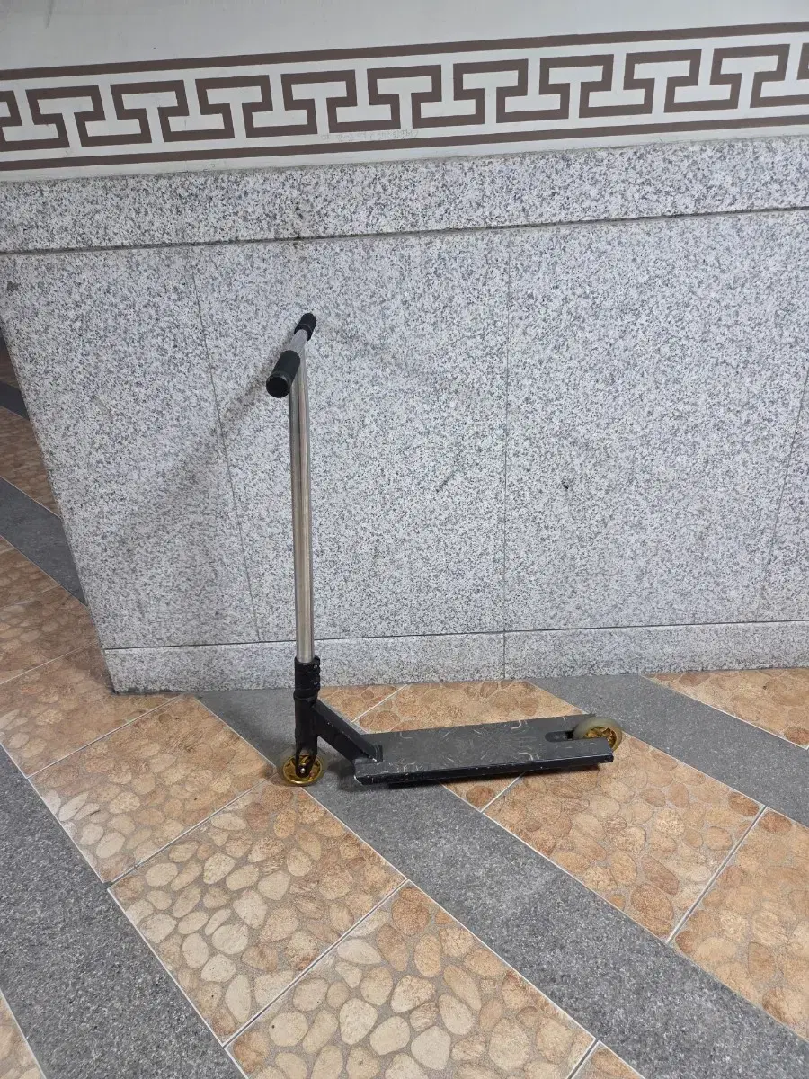 Unknown Brand Stunt Scooter
