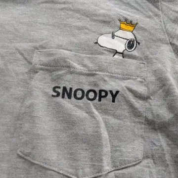 SNOOPY 스누피 티셔츠