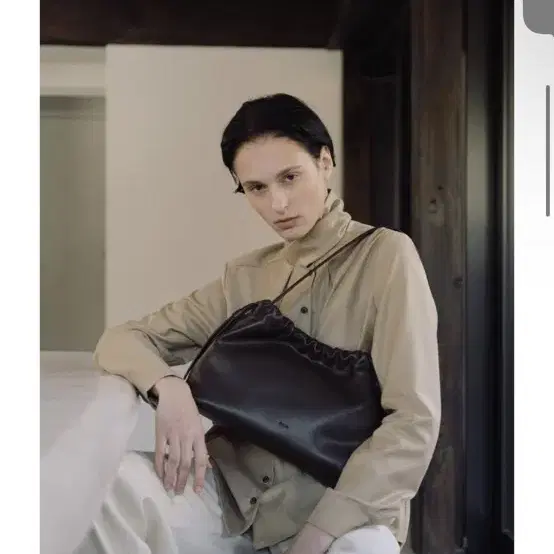 ☆韓国の人気☆【ROLAROLA】☆KNIT BA.G☆バッグ☆ ROLAROLA | 로라로라 Rolarola Knit Bag on Bunjang Global Site.