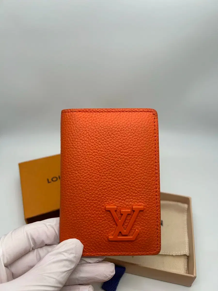 [OS, Like New] Louis Vuitton Aerogram Pocket Organizer Orange