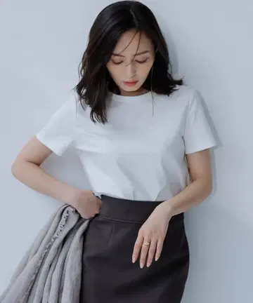 미사용 새상품 Anuance 실크 터치 코튼 슬림 핏 T