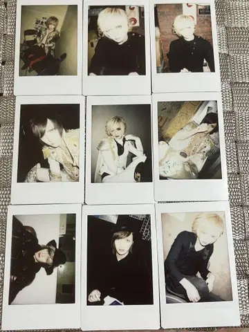 MEJIBRAY MiA 폴라로이드 9장 세트
