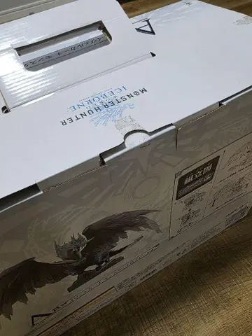 제일복권 몬스터 헌터 월드 이베르카나 A상 몬스터 트로피