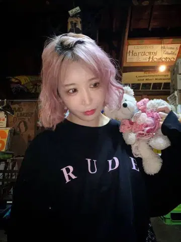 오모리 야스코 Rude 롱 T